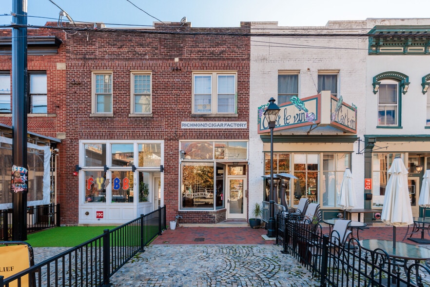 More Photos Of 17 1/2 N 17th St, Richmond Storefront Retail Office For Lease