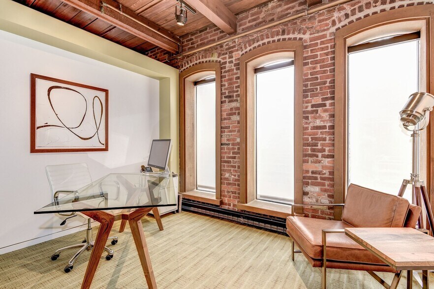 More Photos Of 1050 30th St NW, Washington Coworking Space