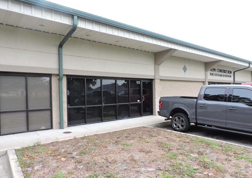 More Photos Of 1635 Farm Way, Middleburg Warehouse For Sale