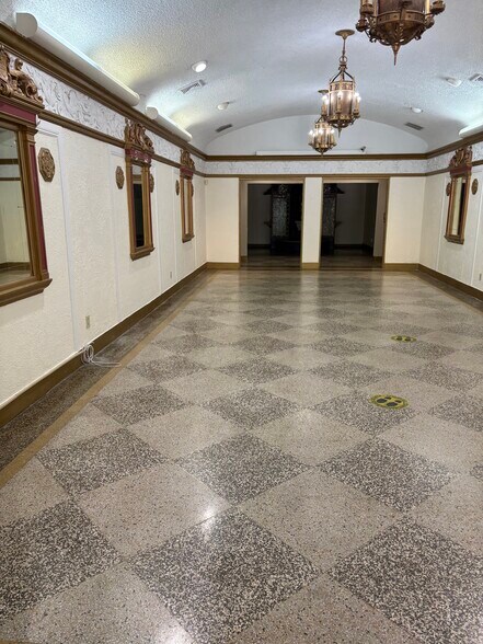 More Photos Of 821-825 Haddon Ave, Collingswood Storefront Retail Residential For Lease