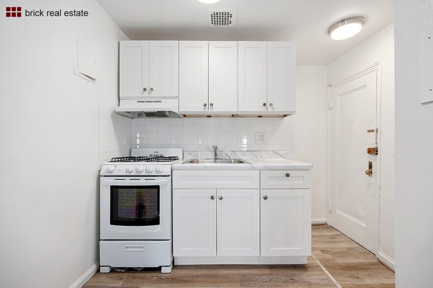 More Photos Of 65 Atlantic Ave, Brooklyn Apartments For Sale