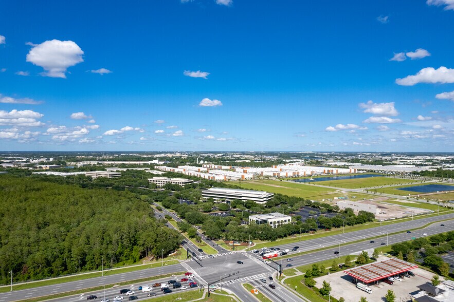 More Photos Of 8403 Southpark Cir, Orlando Office For Lease