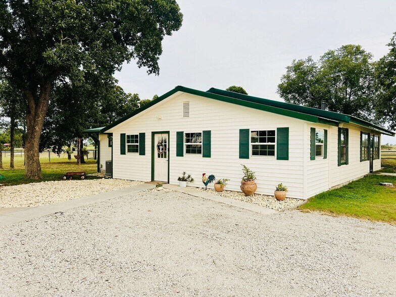 More Photos Of 150 County Road 311A, Comanche Land For Sale