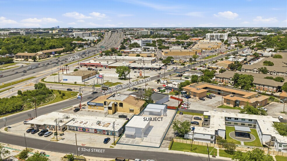 More Photos Of 1120 E 52nd St, Austin Flex For Sale