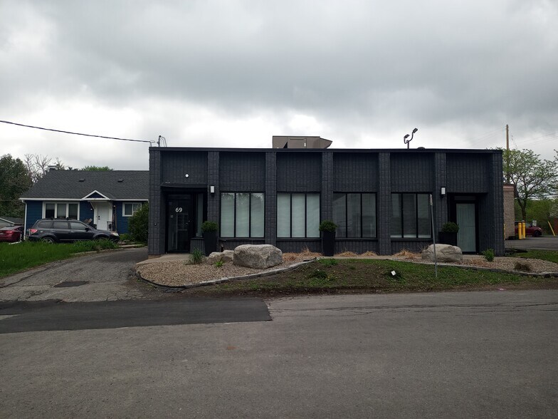 Primary Photo Of 69 Kempster Ave, Ottawa Office For Sale