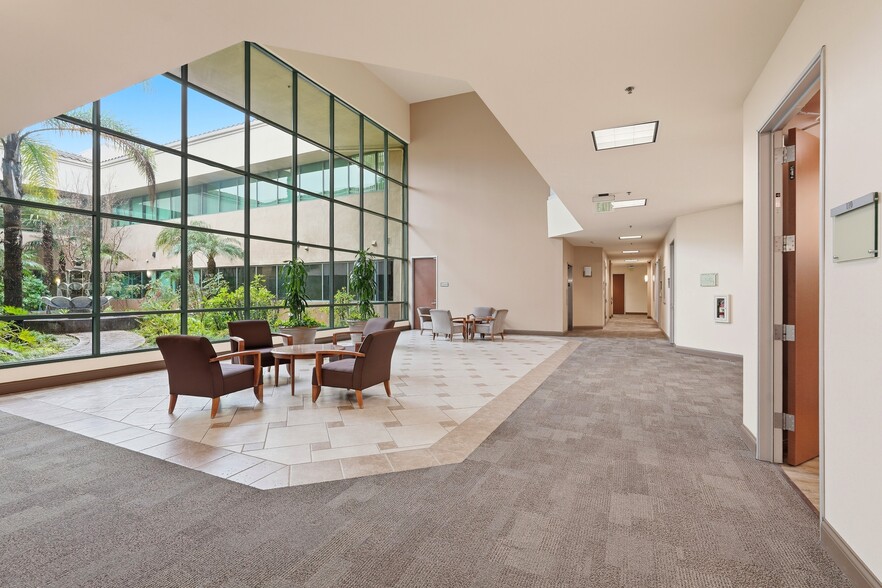 More Photos Of 1000 Newbury Rd, Thousand Oaks Medical For Sale