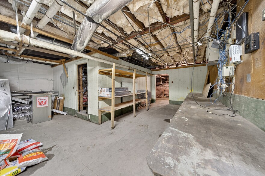 More Photos Of 2819 Gallatin Pike, Nashville Freestanding For Lease