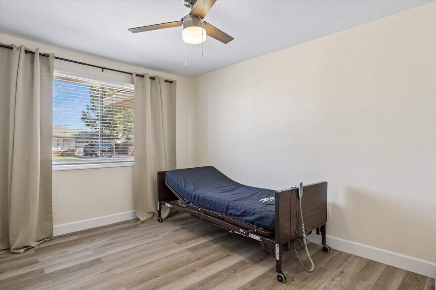 More Photos Of 2421 E Cairo Dr, Tempe Healthcare For Sale