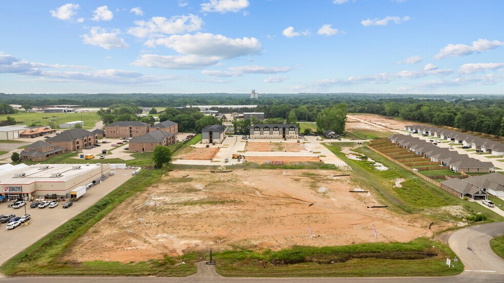 More Photos Of TBD S Pacific, Mineola Land For Sale