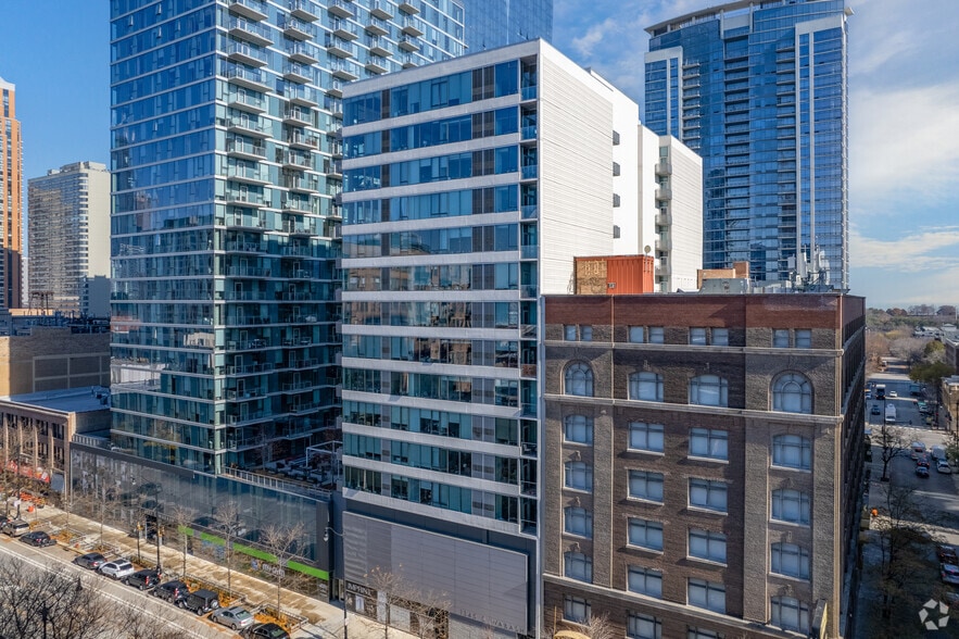 More Photos Of 1345-1349 S Wabash Ave, Chicago Apartments For Lease