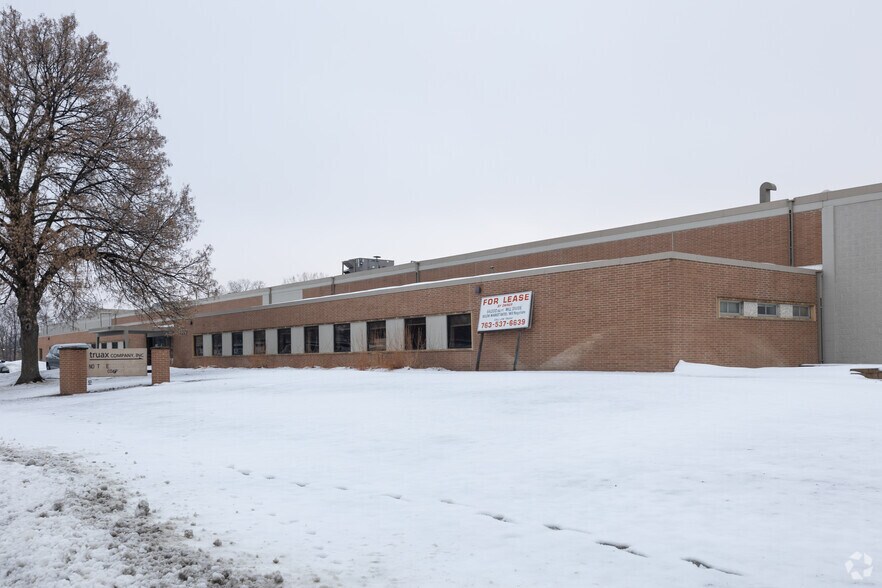 More Photos Of 4300 N Quebec Ave, Minneapolis Warehouse For Lease