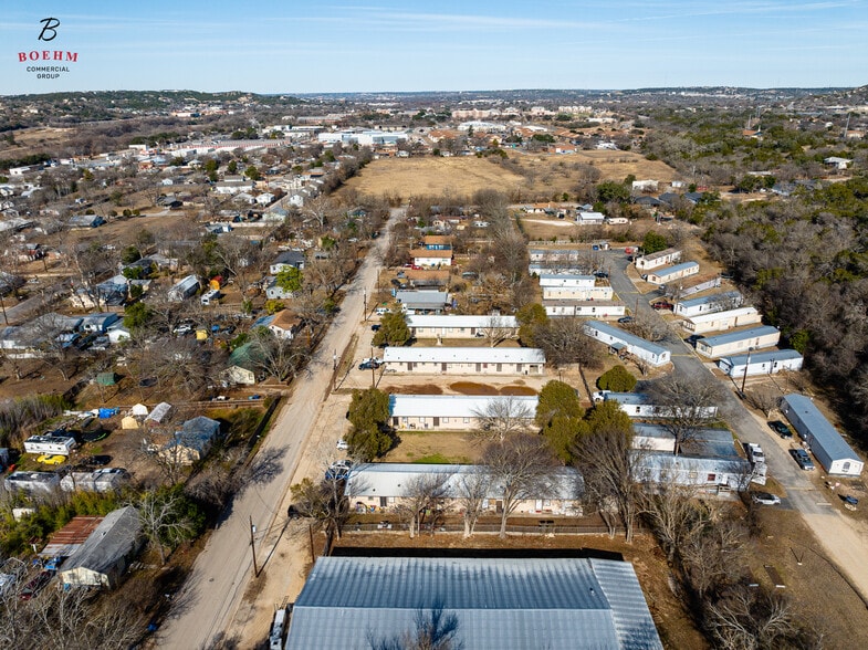 More Photos Of 2906-2908 Hunt St, Kerrville Apartments For Sale