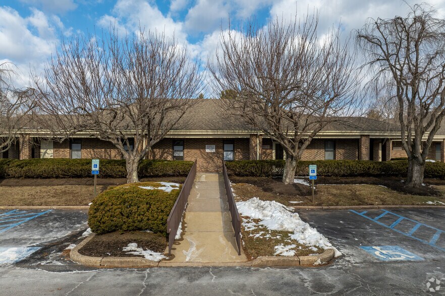 More Photos Of 4 Terry Dr, Newtown Office For Sale