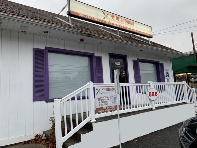 Primary Photo Of 686 Stokes Rd, Medford Medical For Sale