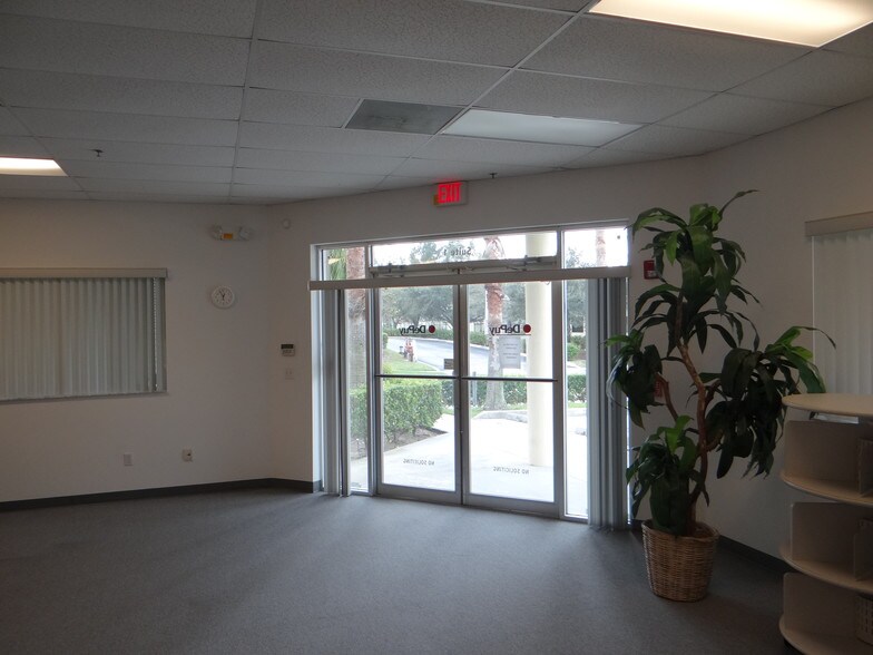 More Photos Of 161 Commerce Rd, Boynton Beach Warehouse For Sale