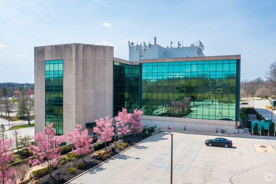 More Photos Of 201 King of Prussia Rd, Radnor Unknown For Lease