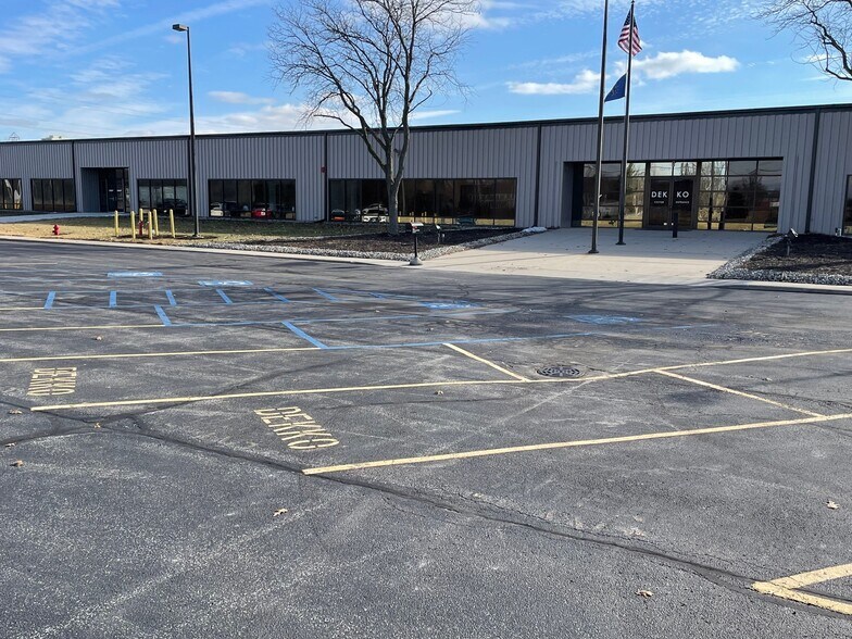 More Photos Of 7310 Innovation Blvd, Fort Wayne Manufacturing For Sale