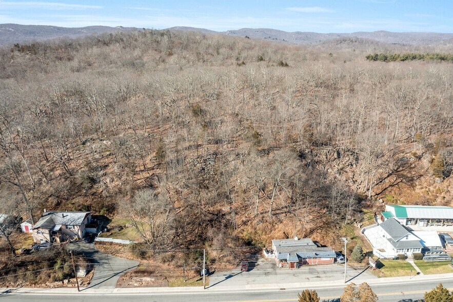 More Photos Of 365 Ringwood Ave, Wanaque Restaurant For Sale