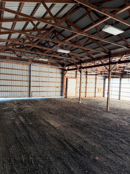 More Photos Of 52 Legion Dr, Oley Warehouse For Lease