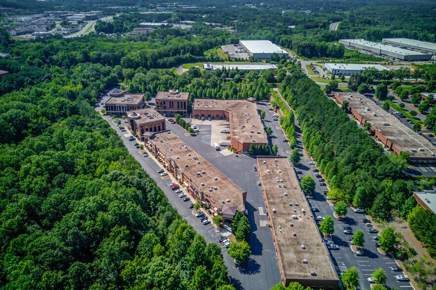 More Photos Of 6525 Shiloh Rd, Alpharetta Office Residential For Sale