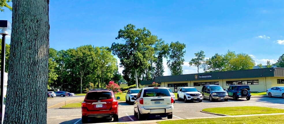 More Photos Of 610 Thimble Shoals Blvd, Newport News Unknown For Lease