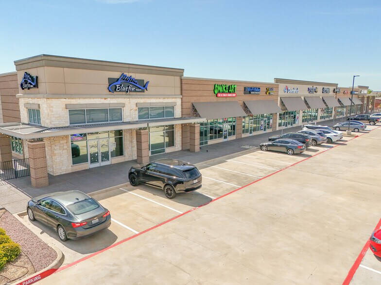 More Photos Of 615 Main St, Frisco Storefront For Sale