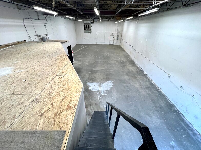 More Photos Of 6340 W 56th Ave, Arvada Warehouse For Lease