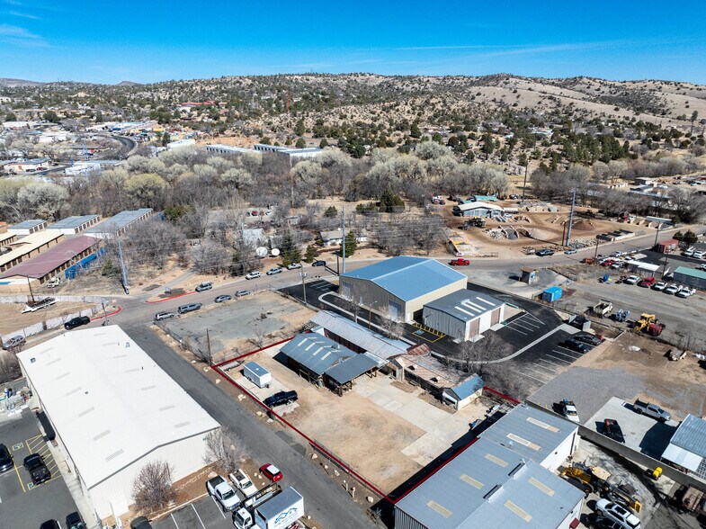 More Photos Of 495 E Z St, Prescott Showroom For Sale