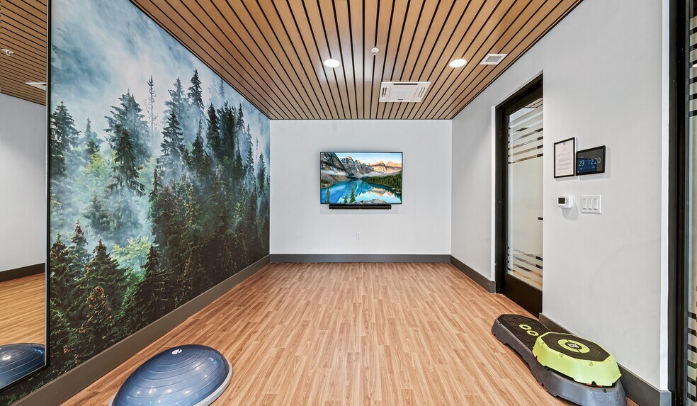 More Photos Of 109 S Division St, Auburn Apartments For Lease