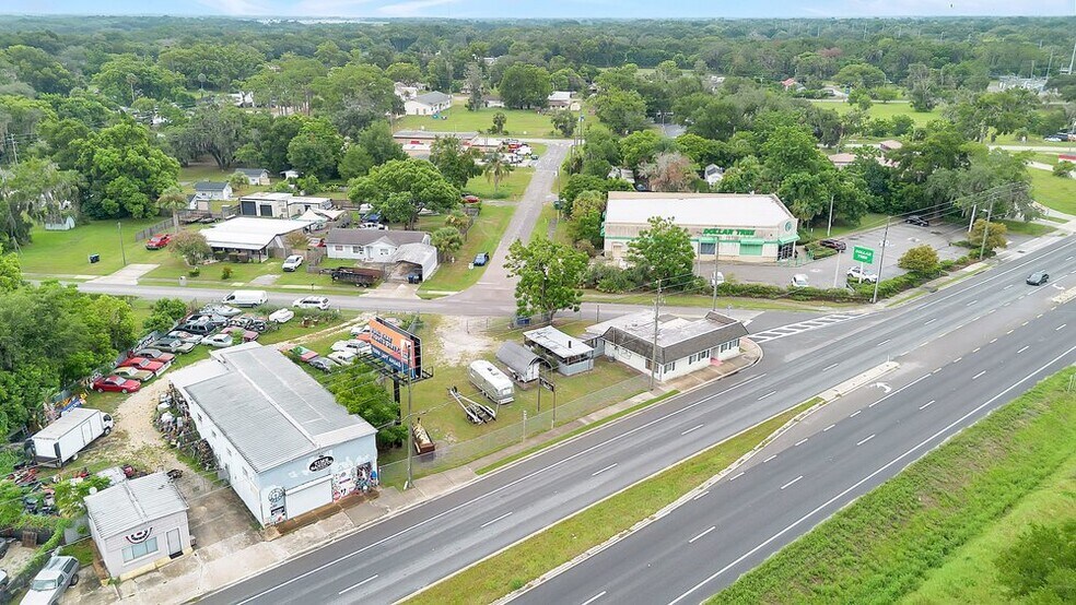 More Photos Of 3101 N Orange Blossom Trl, Zellwood Restaurant For Sale
