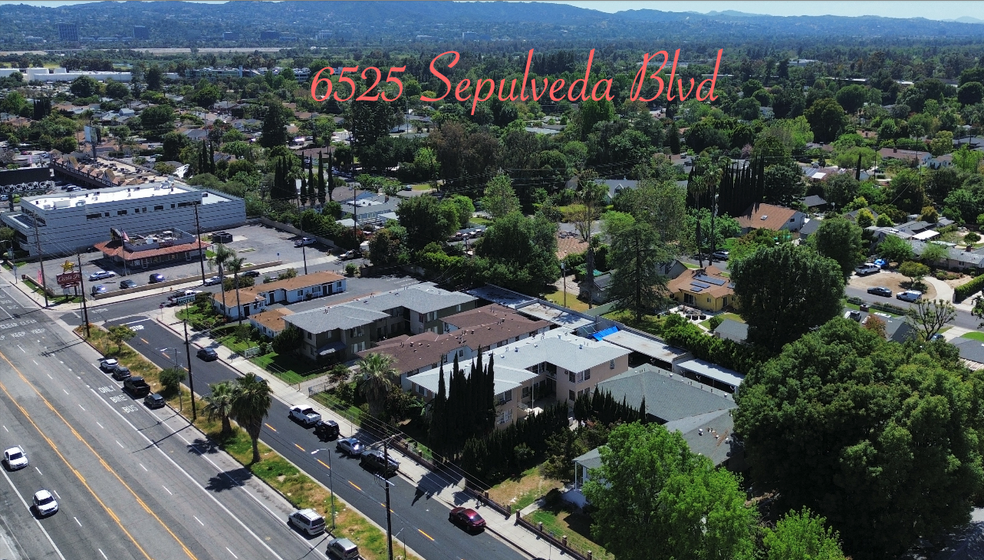 Primary Photo Of 6525 Sepulveda Blvd, Van Nuys Apartments For Sale