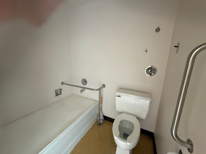 More Photos Of 1500 Avenue G, Ely Specialty For Sale