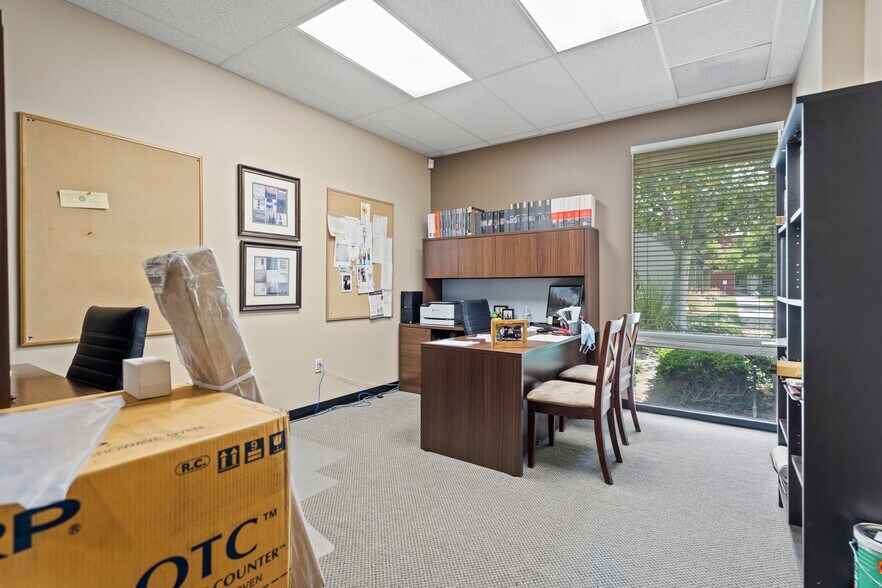 More Photos Of 1516 Brookhollow Dr, Santa Ana Medical For Sale