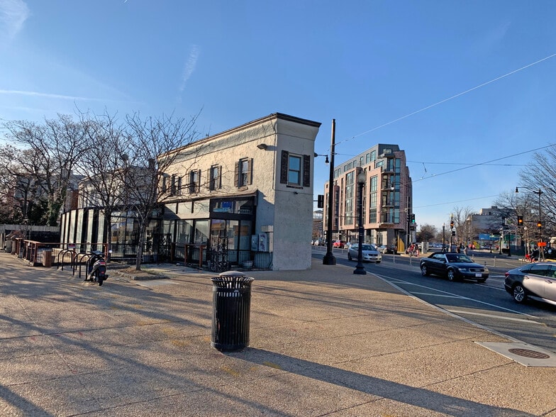 Primary Photo Of 1431-1433 H St NE, Washington Restaurant For Lease
