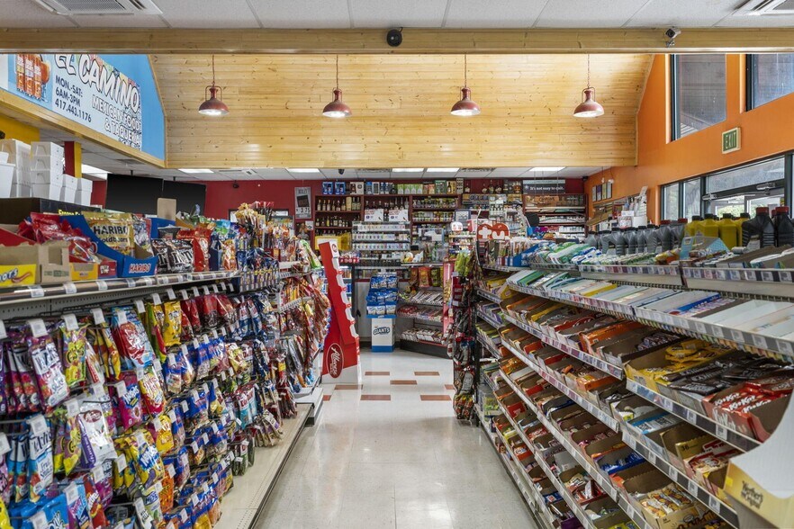 More Photos Of 103 Brookside, Saddlebrooke General Retail For Sale