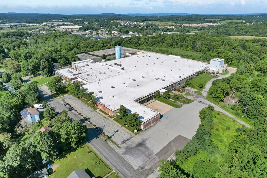 More Photos Of 25 Oakland Ave, Chester Warehouse For Sale