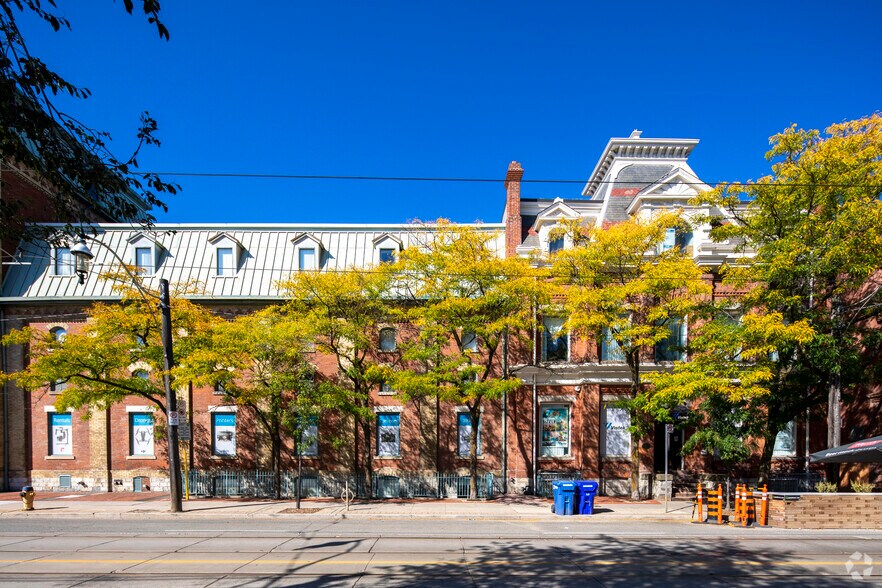 More Photos Of 468-496 Queen St E, Toronto Office For Lease
