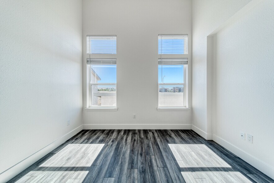 More Photos Of 2217 Tapia Way, Chico Apartments For Sale