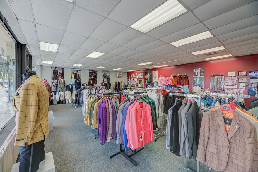 More Photos Of 777 NE 125th St, North Miami Storefront For Lease