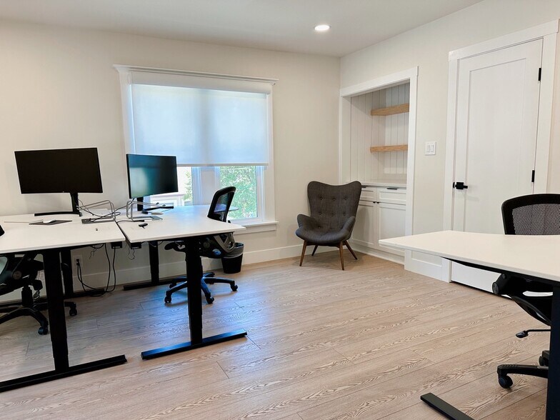 More Photos Of 212 Judah St, Roseville Loft Creative Space For Lease