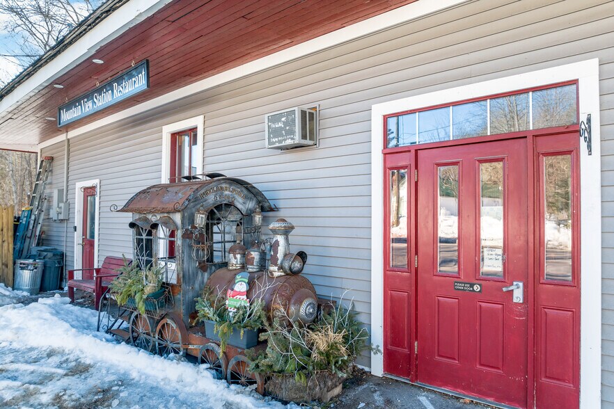 More Photos Of 79 Main St, Center Ossipee Restaurant For Sale