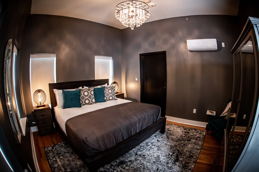 More Photos Of 315 S Trenton Ave, Tulsa Office For Lease