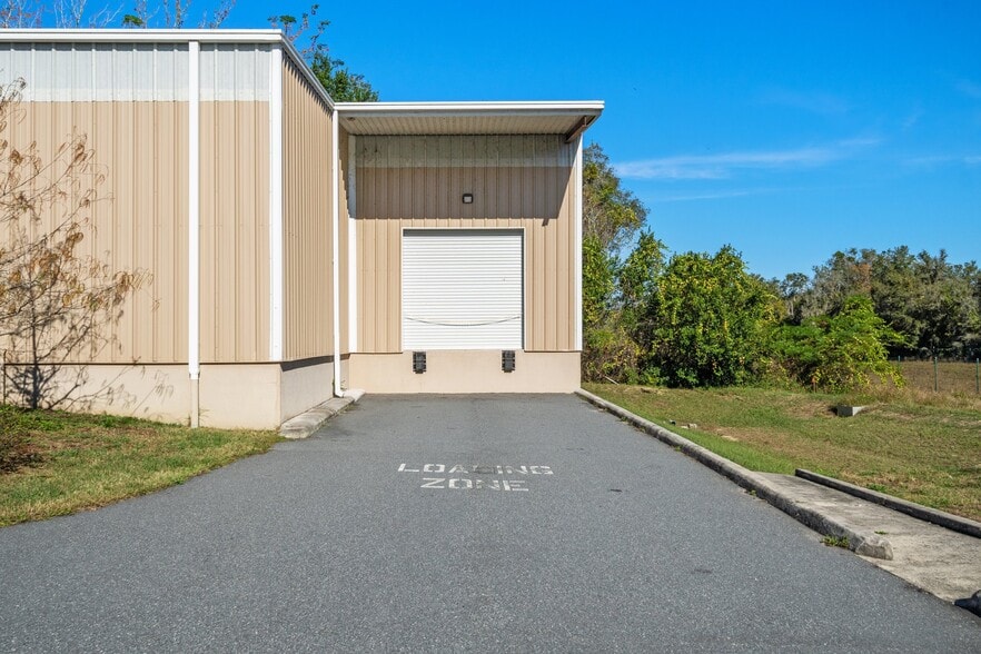 More Photos Of 1174 Plaza Pl, Inverness Industrial For Lease