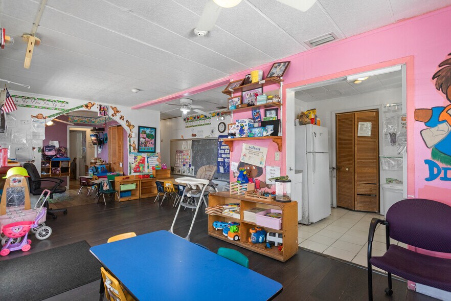 More Photos Of 1781 NW 152nd Ter, Opa-locka Daycare Center For Sale