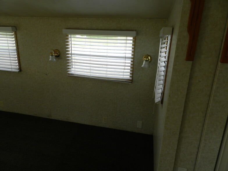 More Photos Of 17663 Vierra Canyon Rd, Salinas Manufactured Housing Mobile Home Park For Sale