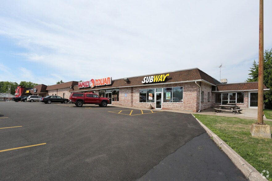 More Photos Of 162 S Main St, Albion Town Orleans Unknown For Lease