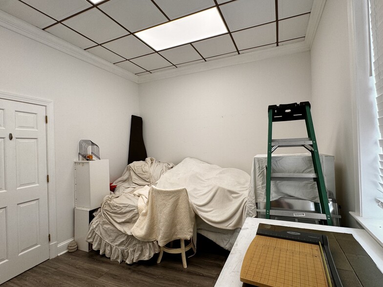 More Photos Of 490 Westfield Rd, Charlottesville Storefront Retail Office For Sale