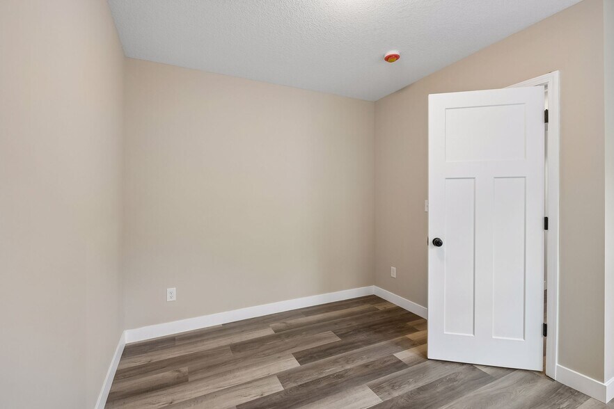 More Photos Of 4330 5th Ave S, Minneapolis Apartments For Sale