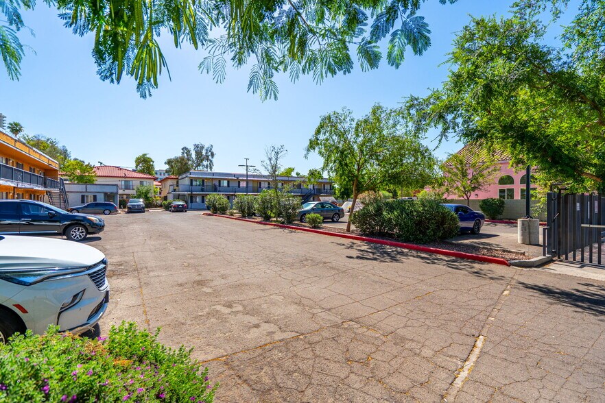 More Photos Of , Tempe Multifamily For Sale