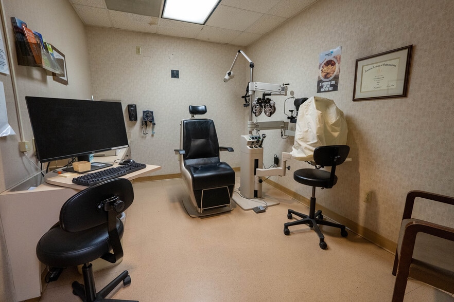 More Photos Of 3575 Pecos Mcleod Rd, Las Vegas Medical For Sale